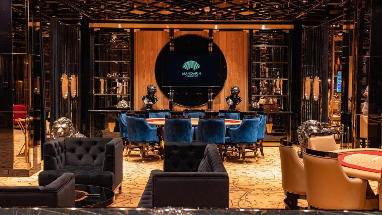 Mandarin Club House Hotel Batumi Exterior foto